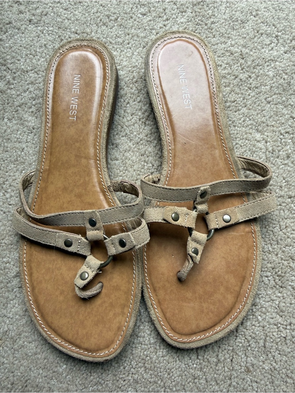 Vintage Nine West Tan Suede Thong Sandals